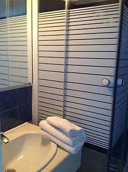 Cheap Beds Paris Rosny Hotel